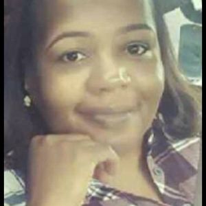 Meet your Posher, Evelyn